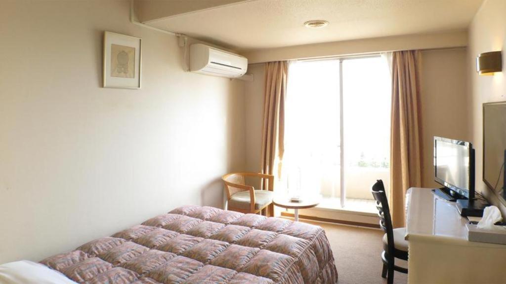 Hotel Tenchikaku Hitachi Extérieur photo