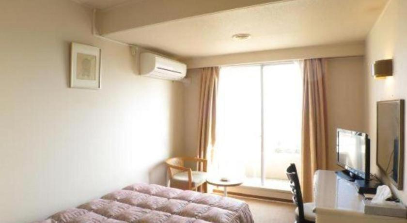 Hotel Tenchikaku Hitachi Extérieur photo